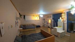 Joinhouse | Living room