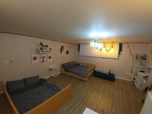 Joinhouse