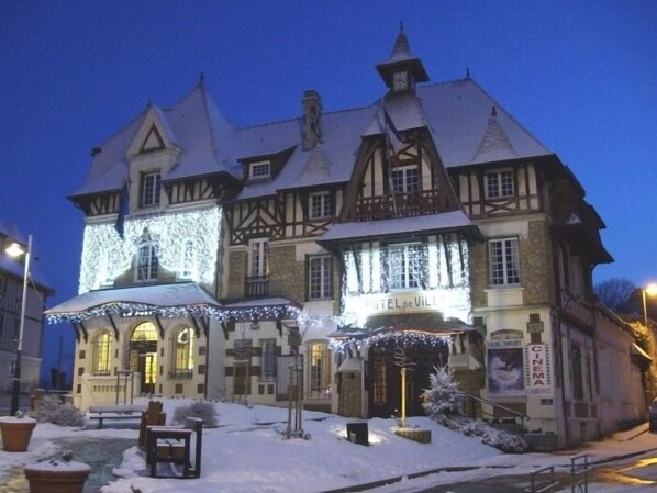 Extérieur