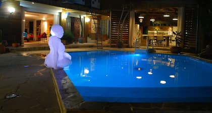 Villa de standing avec piscine, sur une ancienne plantation de cannes Ă sucre