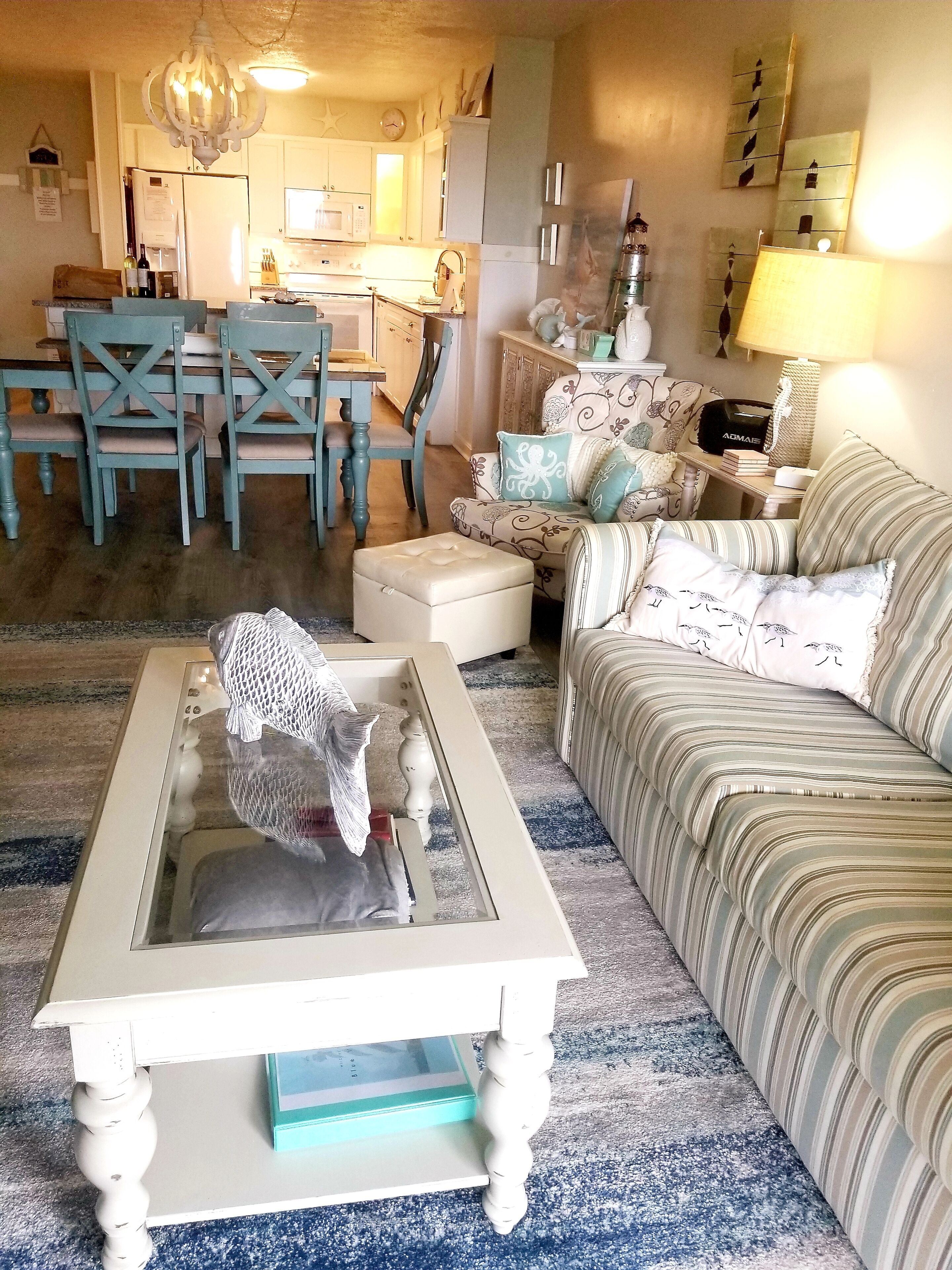 Smart TV, books, music library, stereo