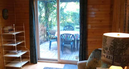 El centro de Lake Geneva Cottage capacidad para 5