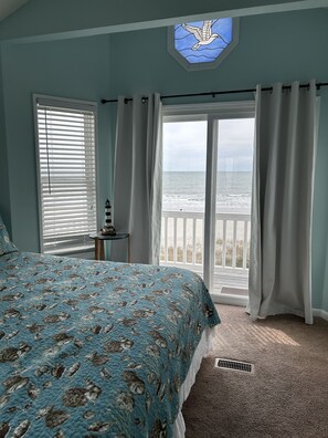 5 chambres, fer et planche à repasser, Wi-Fi gratuit, draps fournis