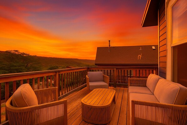 Property grounds - Horsetooth Wellness Retreat • Spacious 5BR Haven (Fort Collins)