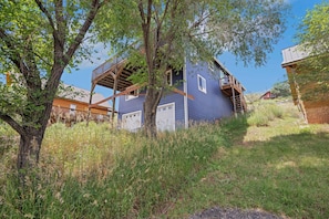 Exterior - Horsetooth Wellness Retreat • Spacious 5BR Haven (Fort Collins)