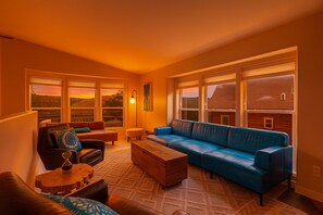 TV, fireplace, foosball, table tennis - Horsetooth Wellness Retreat • Spacious 5BR Haven (Fort Collins)