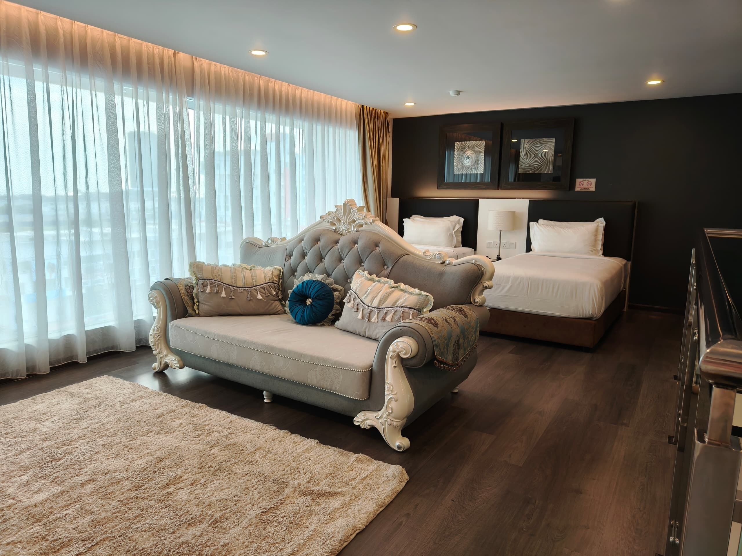 Photo - Asiatic Hotel