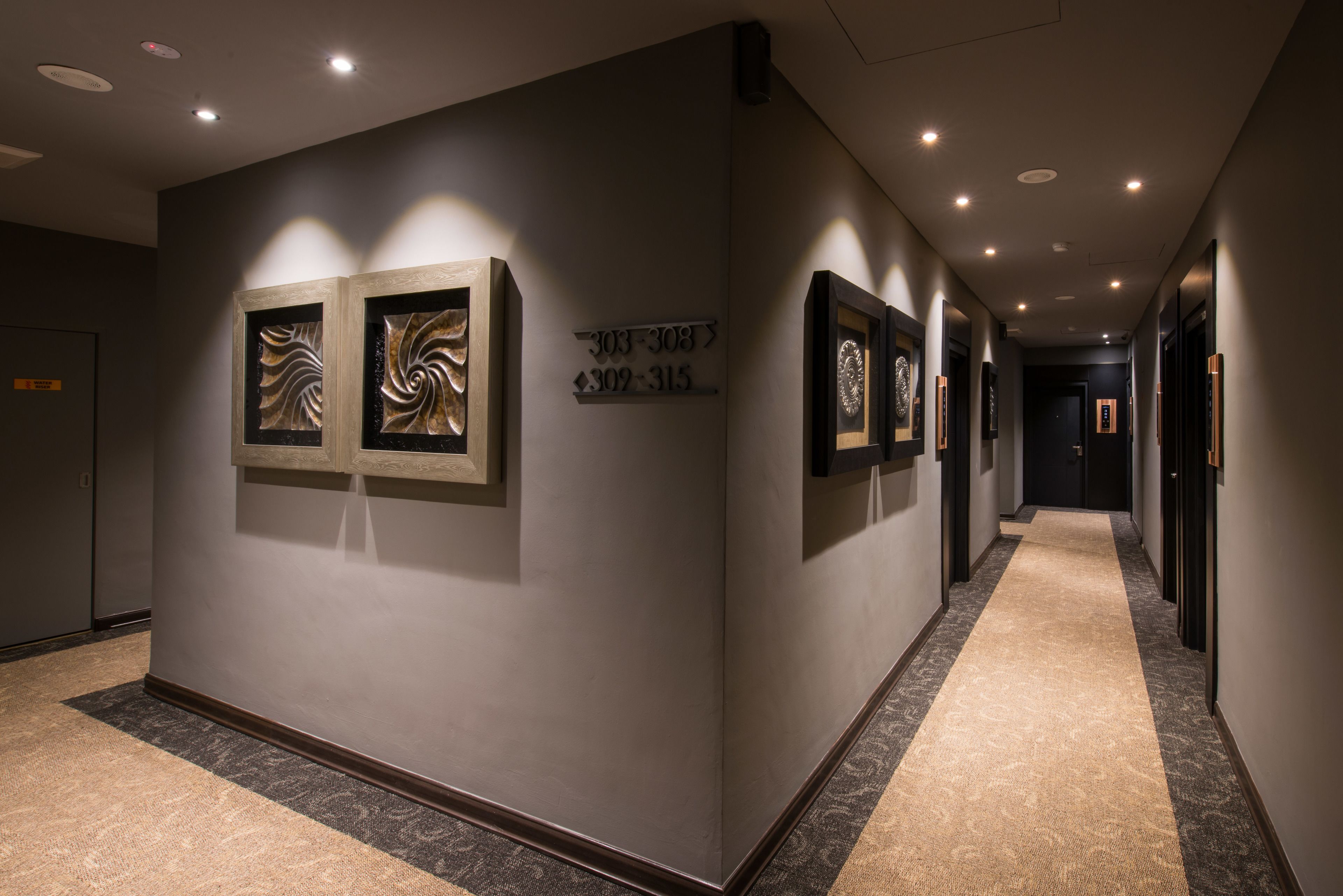 Photo - Asiatic Hotel