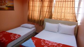 Iron/ironing board, free WiFi