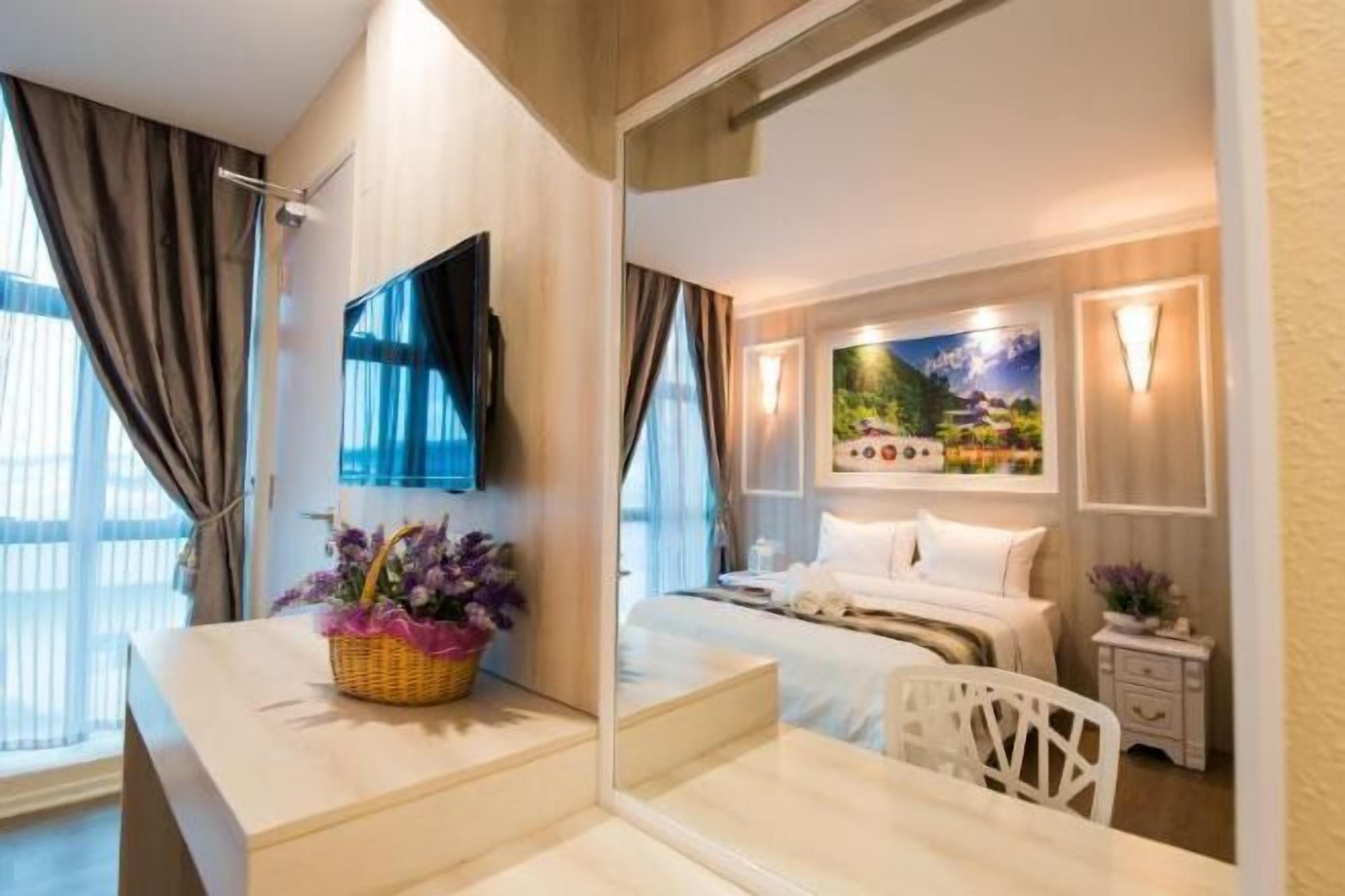 책상, 노트북 작업 공간, 방음 설비, 다리미/다리미판