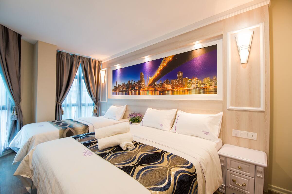 Deluxe Family Room | Desk, laptop workspace, soundproofing, iron/ironing board (on request)