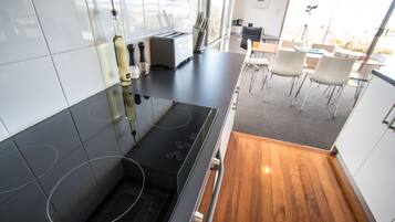 Coorong Waterfront Retreat | Private kitchen