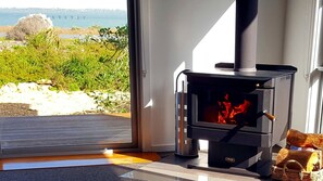 Fireplace - Coorong Waterfront Retreat (Meningie)