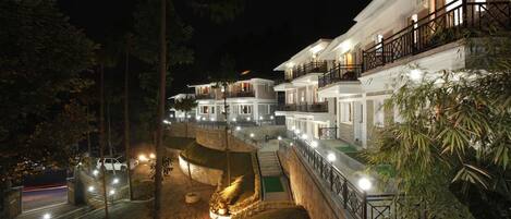 Front of property - evening/night