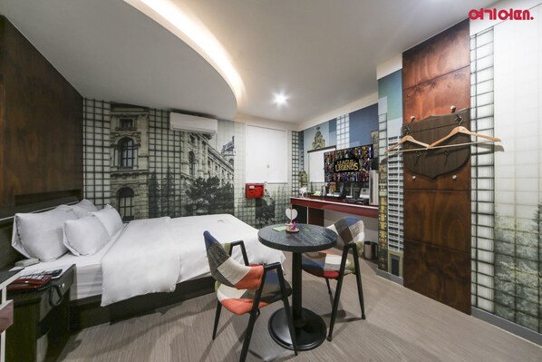 Premium bedding, individually decorated, individually furnished, desk - Sky Motel (Wonju)