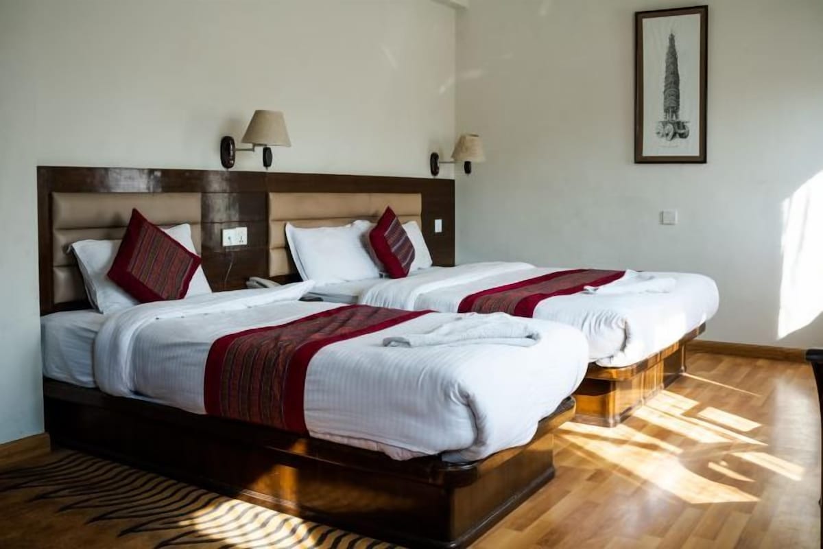 In-room safe, desk, soundproofing, WiFi (free)