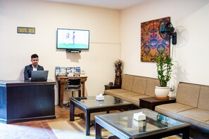 숙박 시설 정면