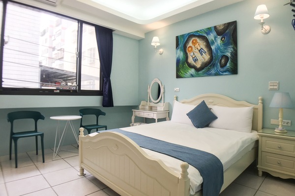 Standard Double Room, 1 Double Bed (No. 8) | Blackout drapes, soundproofing, WiFi (free)