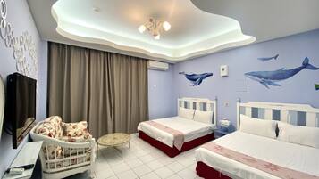 Kamar Quadruple Keluarga, 2 Tempat Tidur Double (No. 1) | Tirai kedap cahaya, kedap suara, dan Wi-Fi gratis