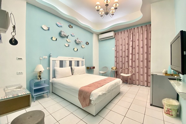 Standard Double Room, 1 Double Bed (No. 2) | Blackout drapes, soundproofing, free WiFi