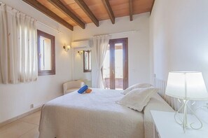 Villa, 3 Bedrooms, Private Pool | 3 bedrooms, blackout curtains, iron/ironing board, free WiFi - Villa Son Bonafe (Selva)