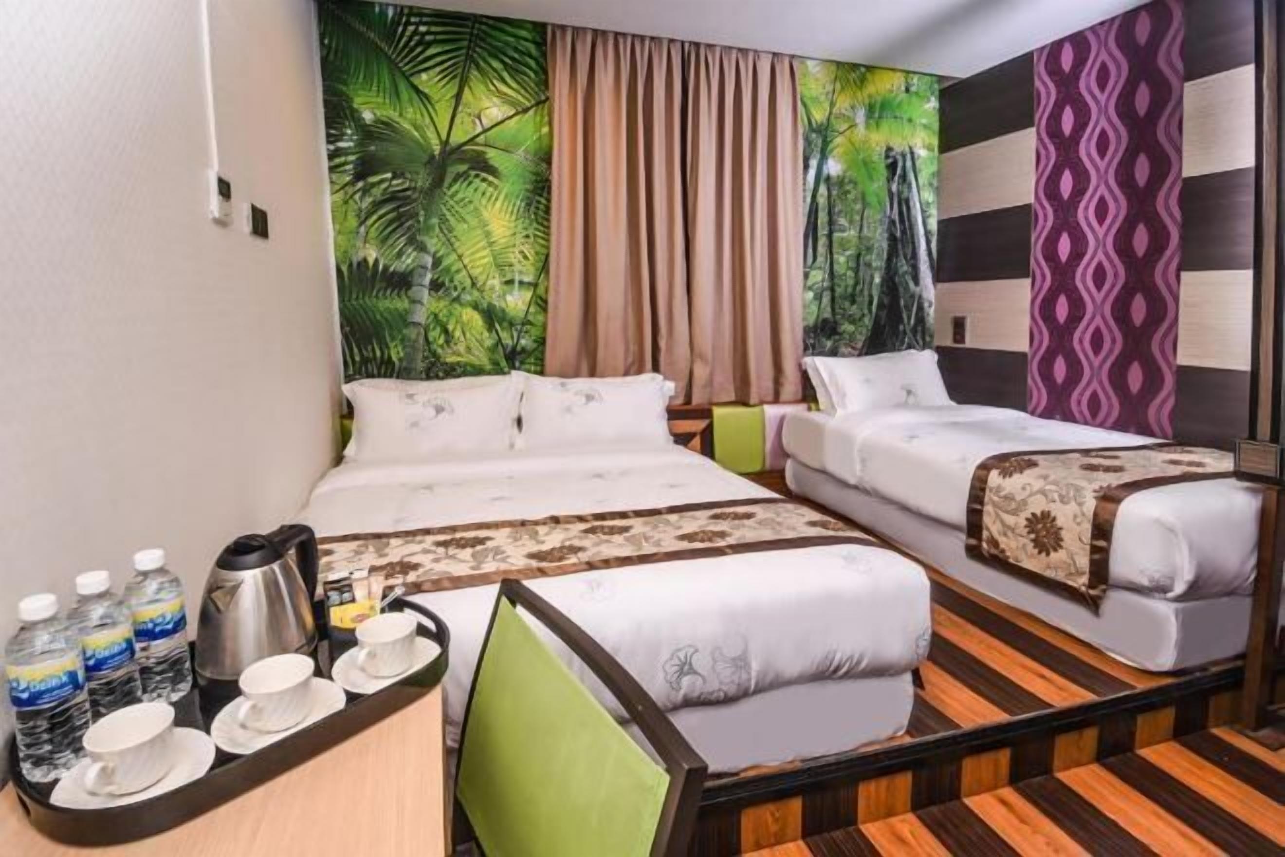 Bügeleisen/Bügelbrett, kostenloses WLAN