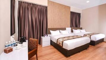 Iron/ironing board, free WiFi