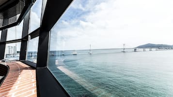 Diamond Bridge | Vue sur la plage/l’océan