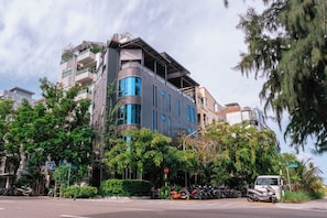 Depan hartanah