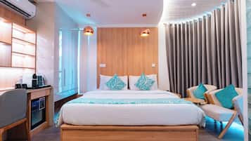 Habitació doble superior, 1 llit de matrimoni gran | Minibar, caixa forta a l'habitació i escriptori