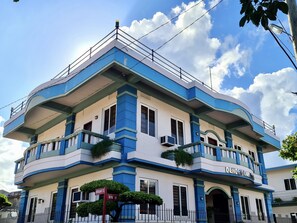 Façade de l’hébergement