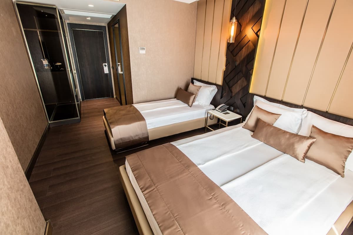 1 habitación, minibar, caja de seguridad en la habitación y escritorio