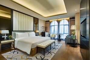 Premium bedding, minibar, in-room safe, desk - PRIMUS Hotel Wuhan Hannan (Wuhan)