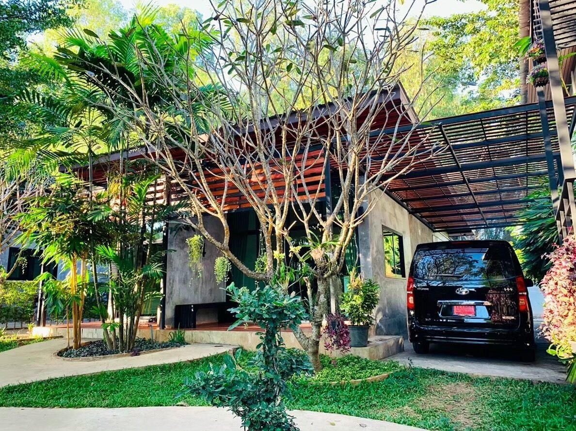 ที่จอดรถฟรี