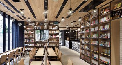 LAMP LIGHT BOOKS HOTEL nagoya