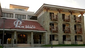 Property entrance - Palm Beach Hotel (Anaklia)