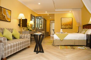 In-room safe, desk, soundproofing, iron/ironing board