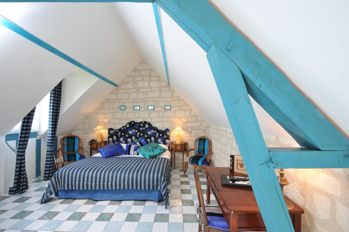 Double Room (Océane) | 2 bedrooms, in-room safe, individually decorated, desk