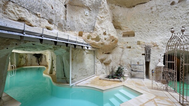 Piscine intérieure