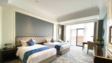 Minibar, in-room safe, desk, blackout drapes