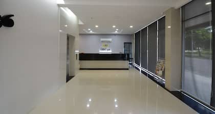 OYO 897 iBC36 Business Stay