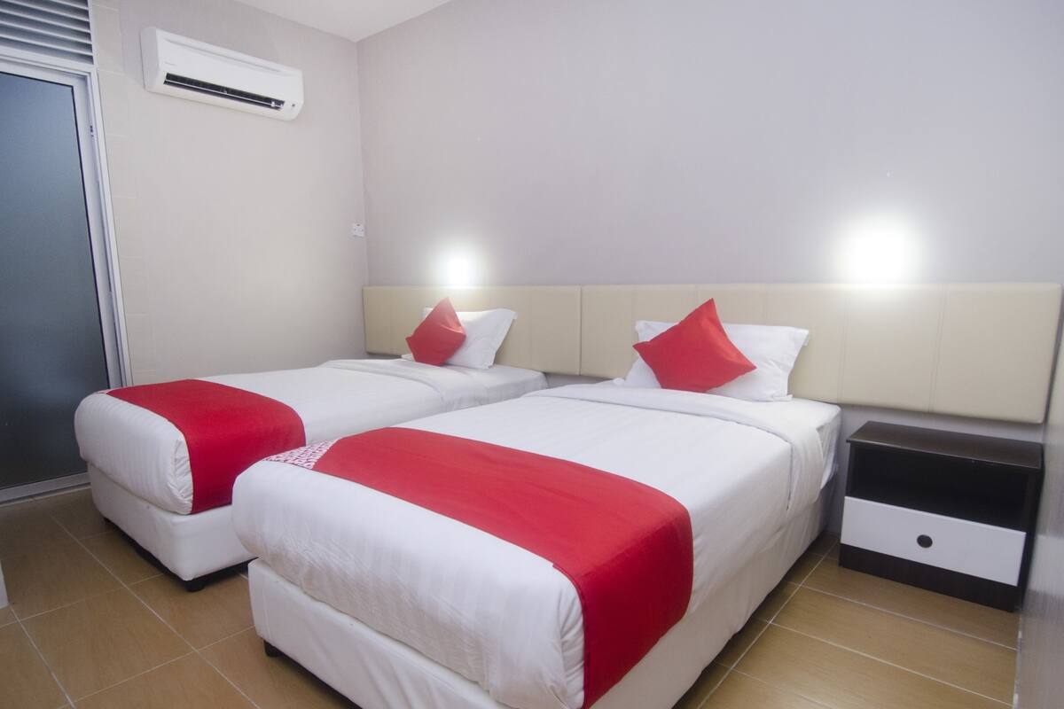 Standard-Zweibettzimmer | Schreibtisch, kostenloses WLAN, Bettwäsche