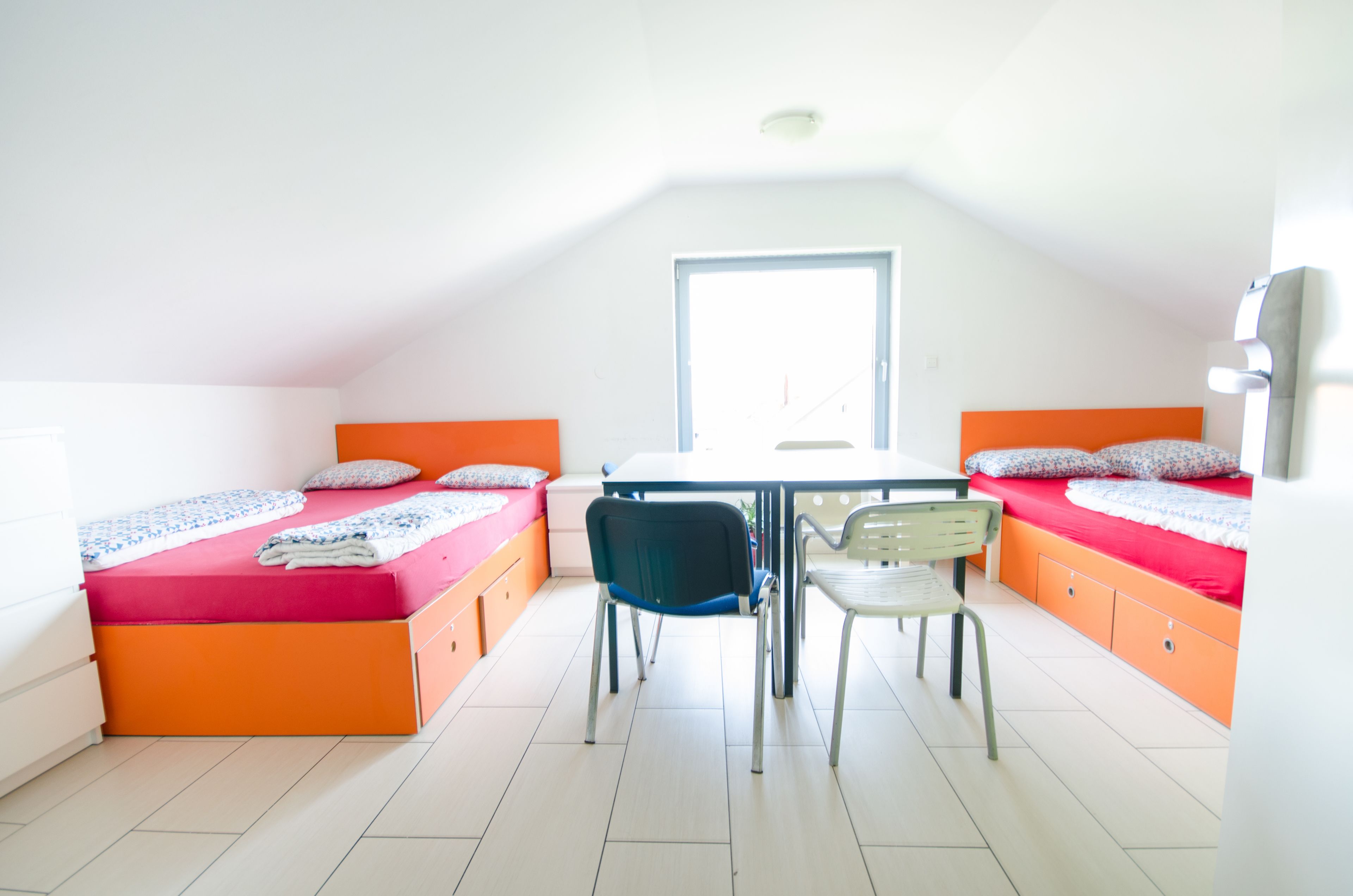 Foto - Simbol Rooms with free private parking