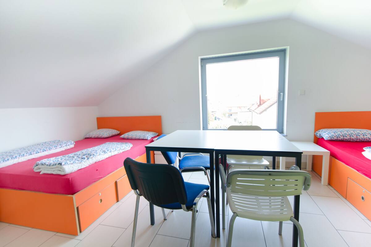 Estúdio básico (4 person) | Opções para refeição no quarto