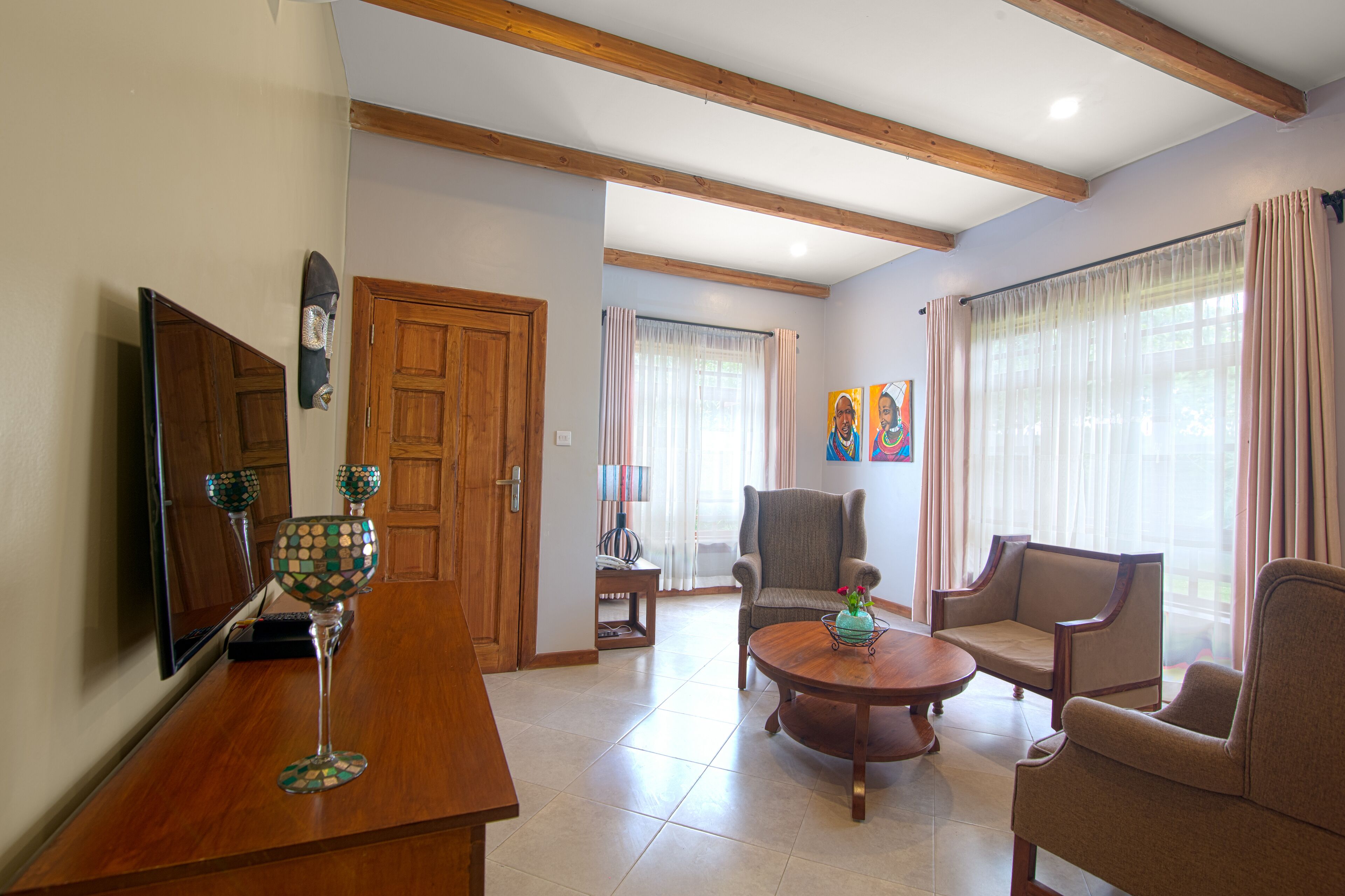 Executive Suite, 1 Bedroom, Kitchen, Mountain View | Premium bedding, in-room safe, desk, cribs/infant beds