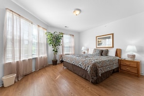 Condo, 2 Bedrooms | 2 bedrooms, free WiFi