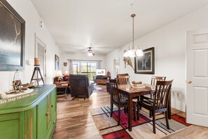 Condo, 3 Bedrooms | Dining