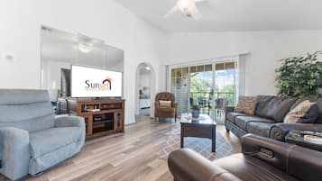 Apartment, 2 Schlafzimmer | Wohnbereich