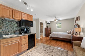 Condo, 2 Bedrooms | 2 bedrooms, iron/ironing board, free WiFi, bed sheets - Heavenly Hideaway 2 Bedroom Condo by RedAwning (Branson West)