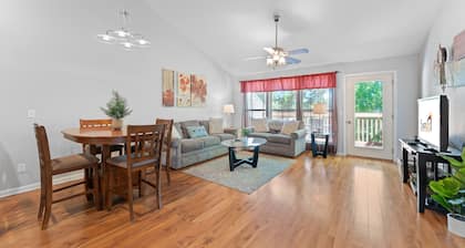 Heavenly Hideaway 2 Bedroom Condo by RedAwning